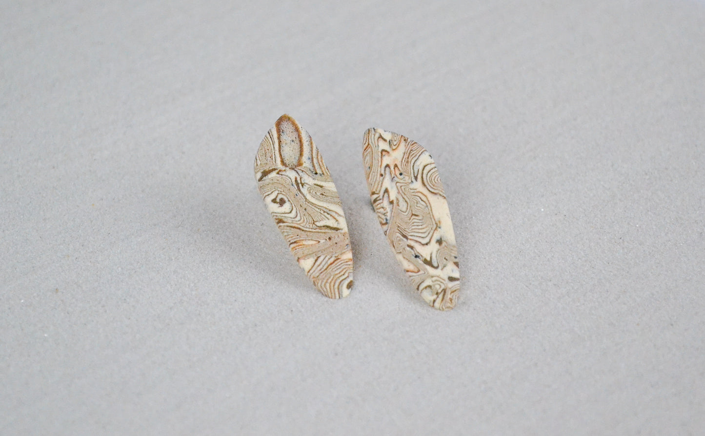 Stud earrings Cora in Desert