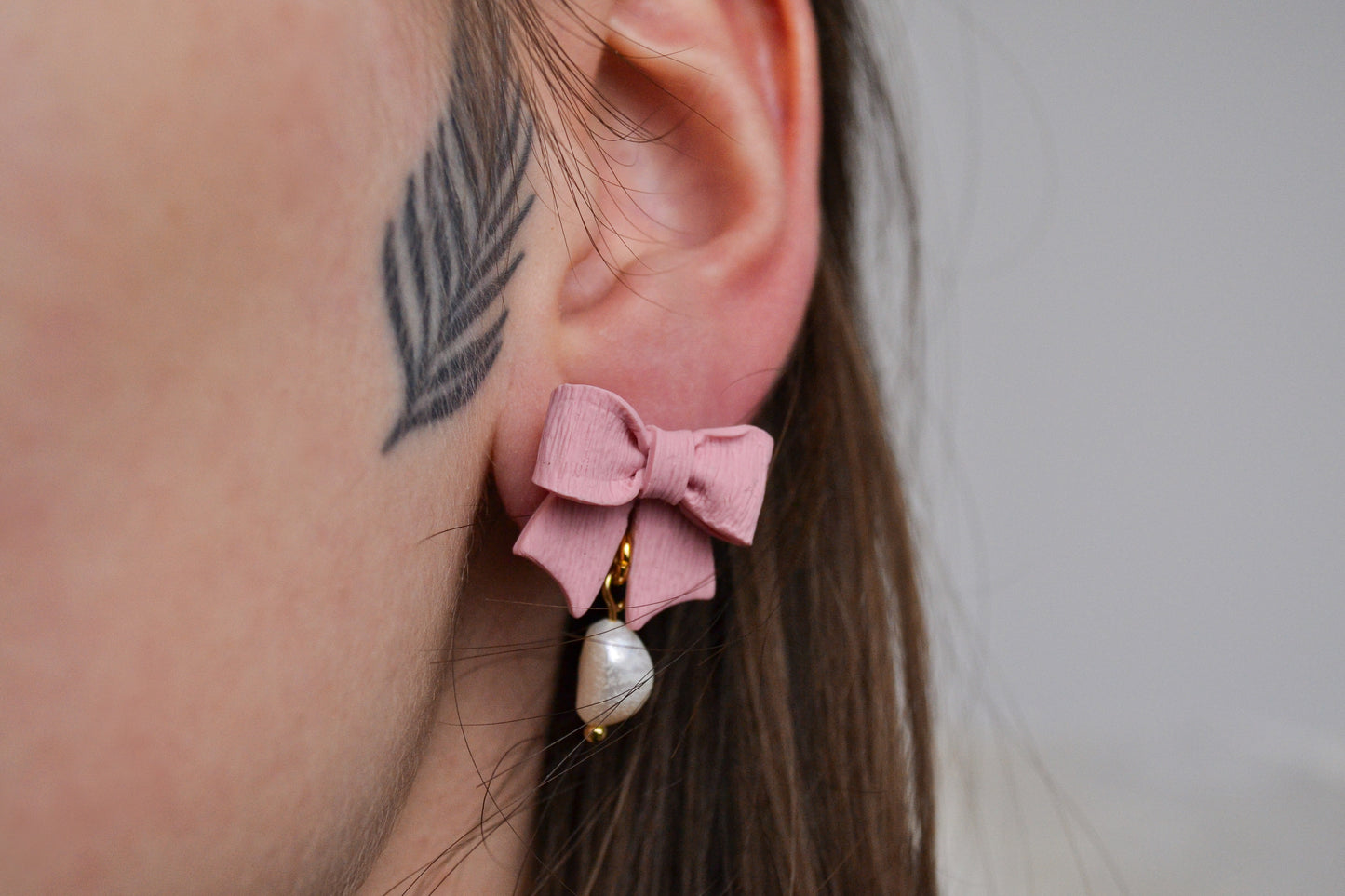 Coquette earrings in pink