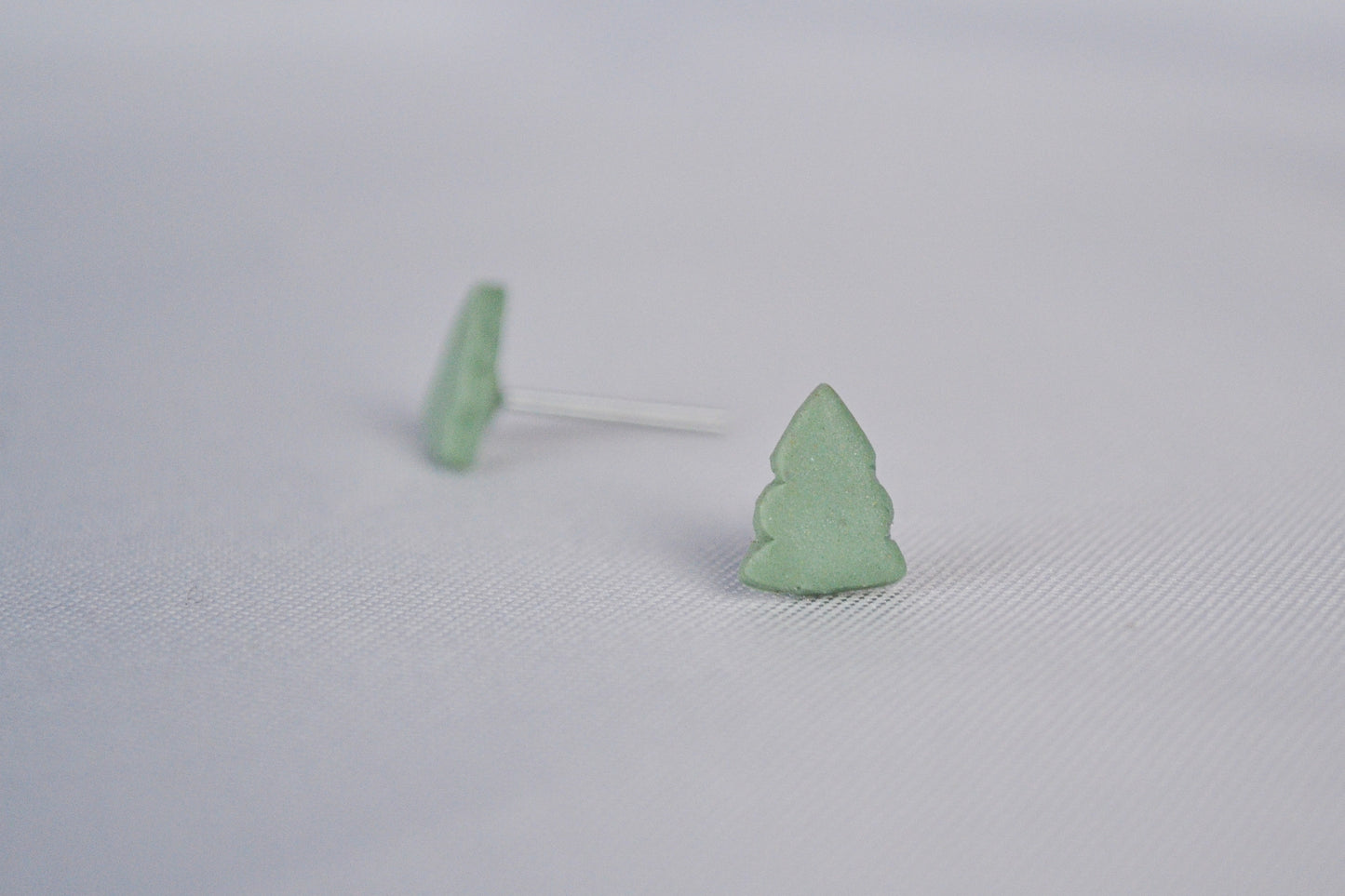 Christmas tree earrings