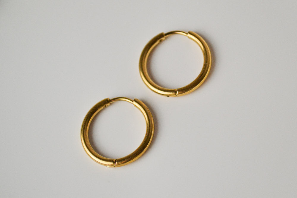 Edelstahl Creolen Medium in Gold oder Silber