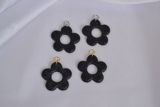 Blumen Charms für Creolen in Schwarz