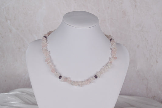 Gemstone necklace Gaia with rose quartz